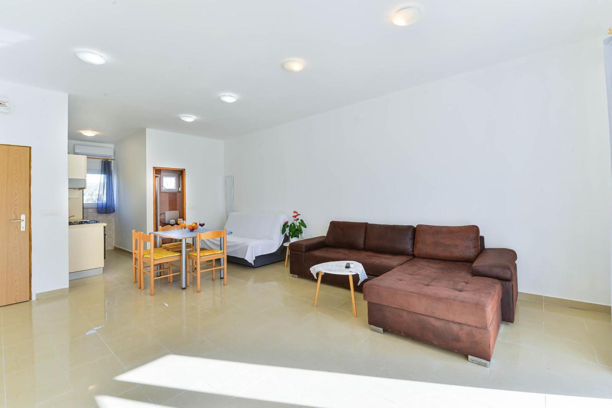 Apartments Adria Turanj Buitenkant foto